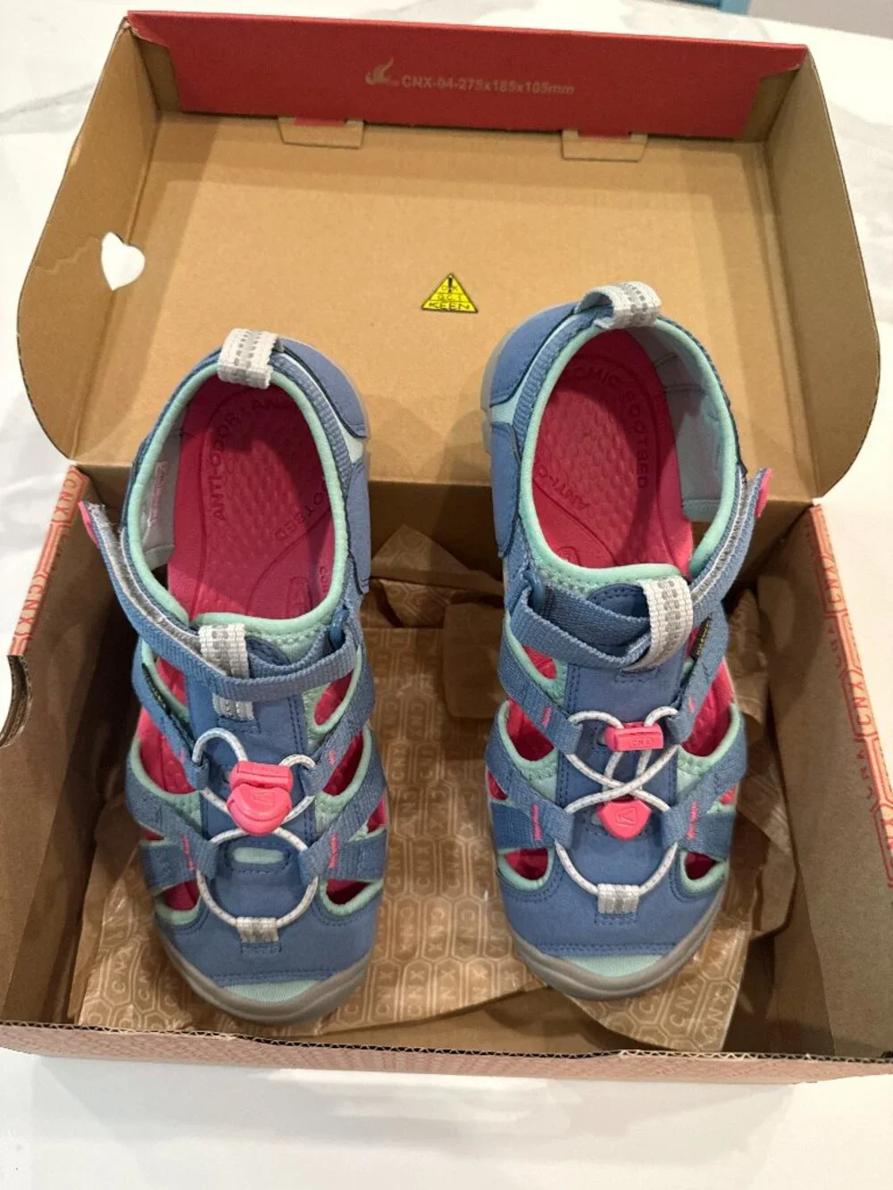 Keen Sandals Seacamp II (NWT Size US4)